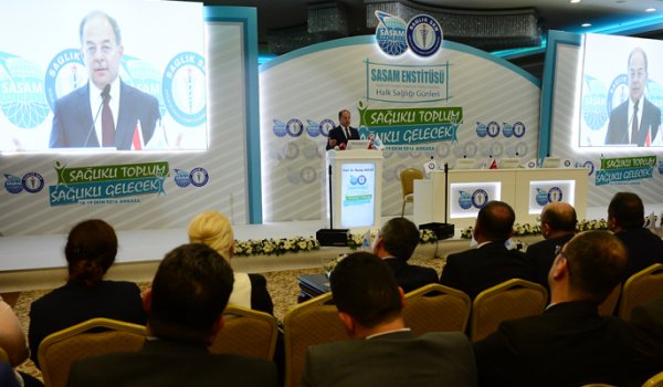 Bakan Akdağ'dan sağlık çalışanlarına ortak çalışma önerisi