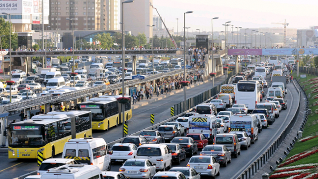 İstanbul trafiği için zorunlu 'yeni formül'