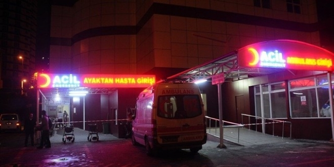 Diyarbakır'da zehirlenen 33 öğrenci hastaneye kaldırıldı