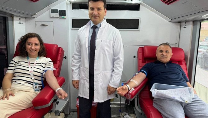 Yedikule Göğüs Hastalıkları Hastanesi'nde kan bağışı kampanyası başlatıldı