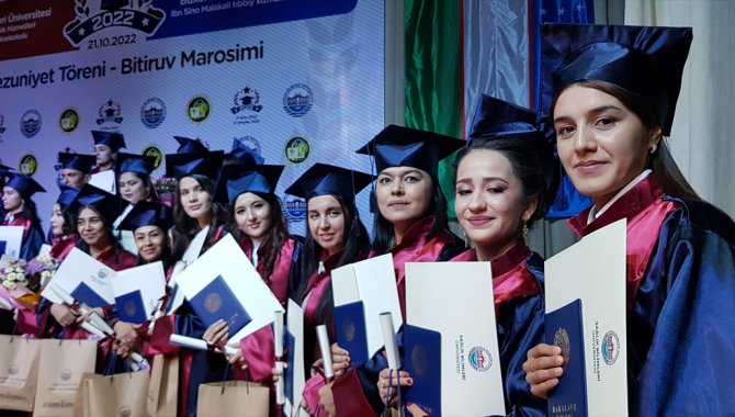 Özbekistan'da SBÜ Sağlık Hizmetleri Meslek Yüksekokulu’nda mezuniyet töreni yapıldı