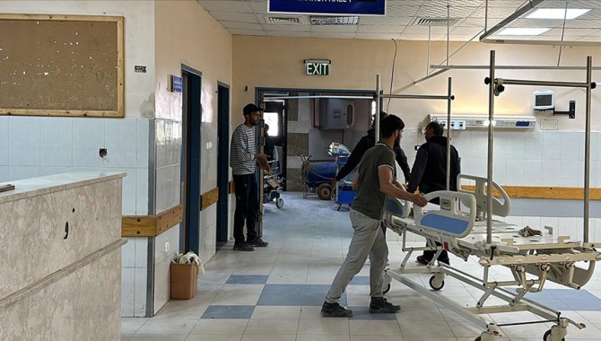 Gazze'nin güneyindeki tek büyük hastane yakıt sıkıntısı nedeniyle hizmet dışı kalma tehlikesi altında