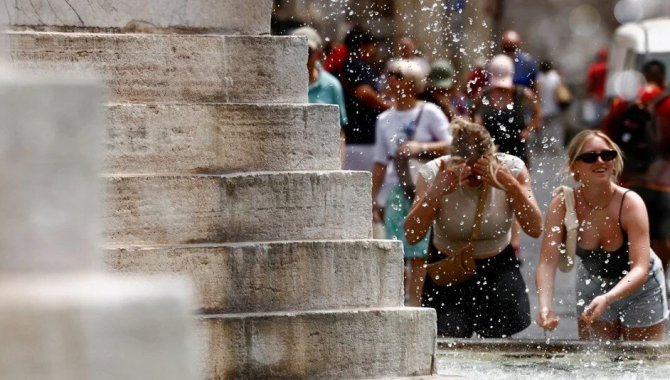 İtalya'da aşırı sıcaklar nedeniyle 7 kentte "kırmızı" alarm verildi