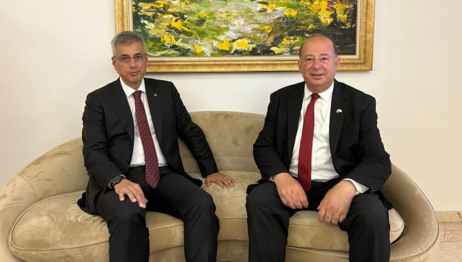 Sağlık Bakanı Memişoğlu, KKTC Sağlık Bakanı Hakan Dinçyürek ile görüştü