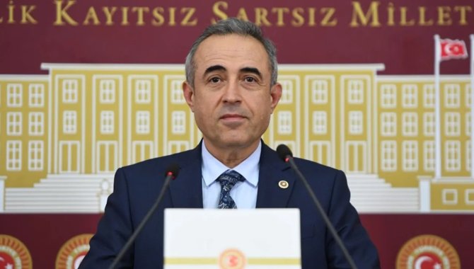DEVA Parti'li Karatutlu, Kahramanmaraş'taki hastane projelerini eleştirdi