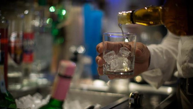 DSÖ, Avrupa'daki alkol tüketiminin azaltılması için acil eylem çağrısı yaptı