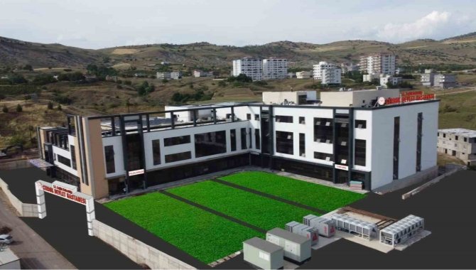 Diyarbakır'da 50 yataklı devlet hastanesi hizmet vermeye başladı