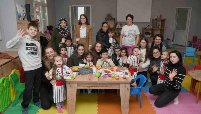 Kuşadası Belediyesi, Son 7 Ayda 2 Bin Ücretsiz Diyetisyenlik Hizmeti Verdi