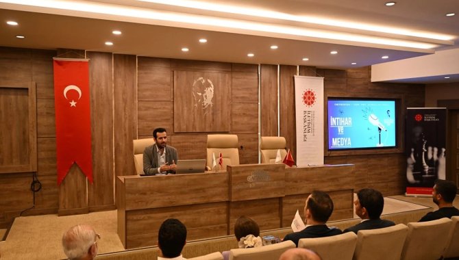 Gaziantep'te "intihar ve medya" konulu eğitimi programı düzenlendi