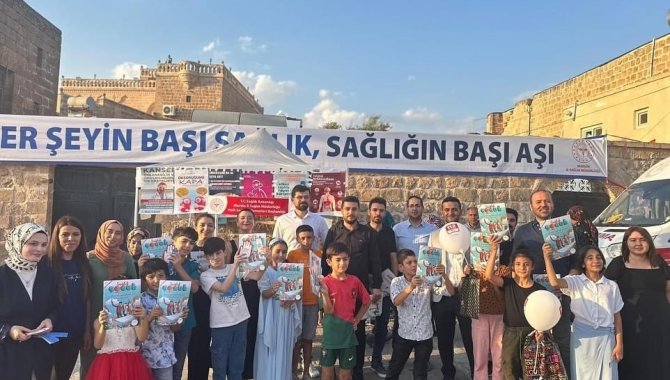 Midyat’ta Festivalde Sağlık Standında Vatandaşlar Bilgilendirildi Yoğun İlgi