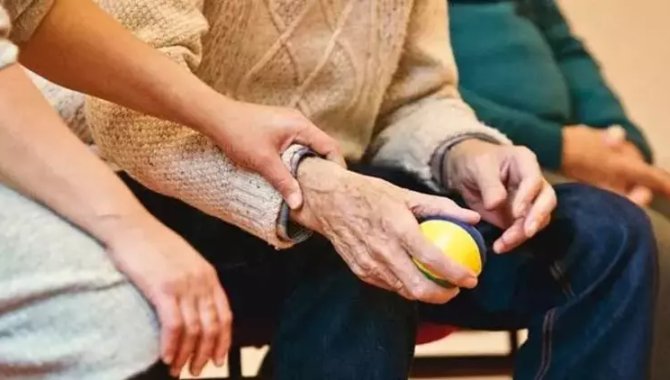 Almanya'da Alzheimer'dan ölenlerin sayısı 20 yılda yaklaşık iki katına çıktı