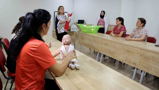 Çukurova Sağlıklı Hayat Merkezi 100 Bin Danışana Şifa Dağıttı