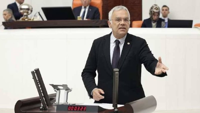 CHP'li Pala: "Sağlıkta dönüşüm programından vazgeçilmeli"