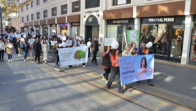 Bursa'da organ bağışına dikkati çekmek için yürüyüş düzenlendi