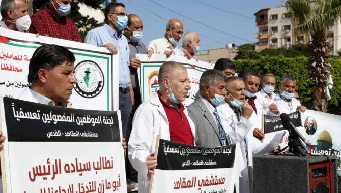 Gazze'de doktorlar, İsrail'in sağlık sistemine yönelik ihlallerini protesto etti