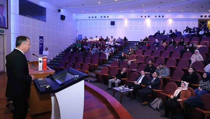 Atatürk Üniversitesi'nde "Nanoteknoloji, Nanotıp ve Omiks" konferansı