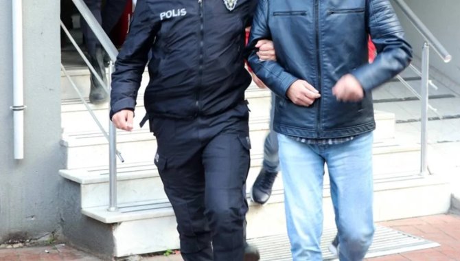 Sakarya'da sağlık personelinin yaralandığı silahlı saldırıya ilişkin 3 zanlı yakalandı