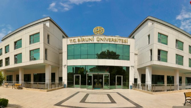 Biruni Üniversitesi Tıp Fakültesi Hastanesinden yılbaşında sağlıklı beslenme tavsiyeleri