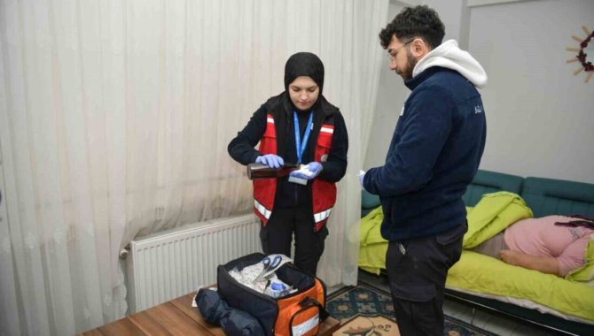 Esenyurt Belediyesinden tüp bebek tedavisi gören kadınlara evde sağlık hizmeti