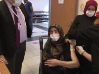 Sultanbeyli'de 3 günde 11 bin 552 kişiye Kovid-19 aşısı yapıldı